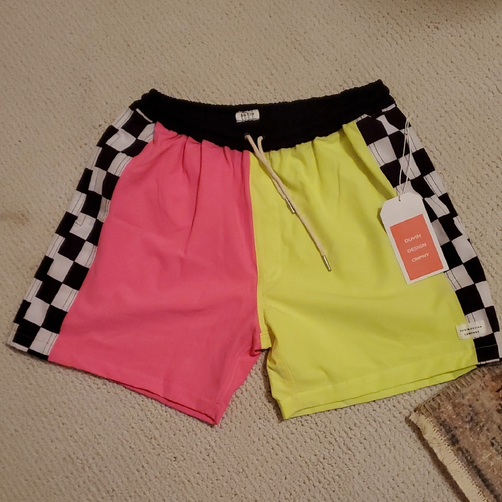 Duvin Design Checkered Neon Pink Shorts M NWT